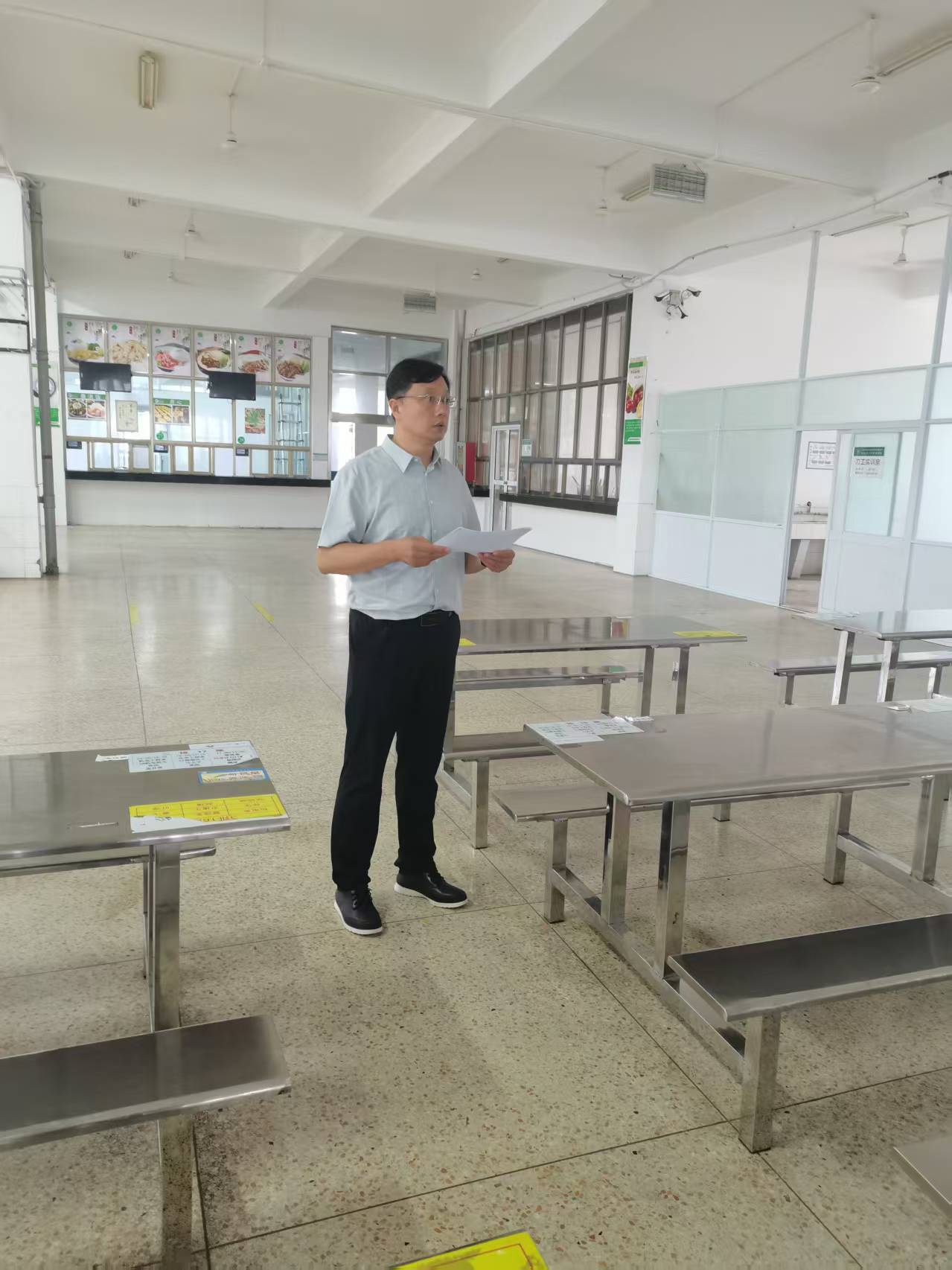 學校進行食品安全檢查 為莘莘學子保駕護航